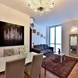 Pontaccio22 Apartment- Brera Centro Storico , Milan Italy